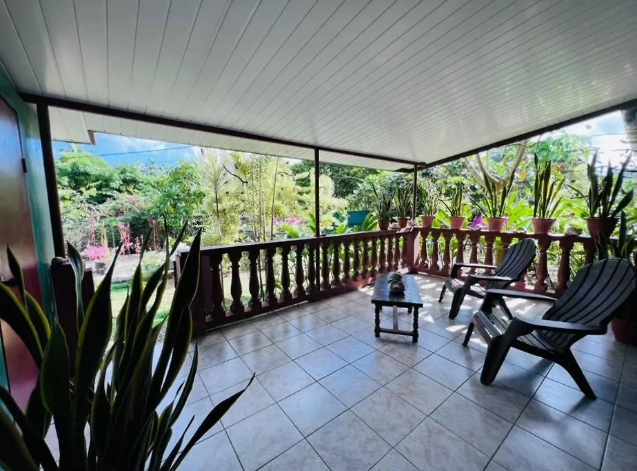 Villa Fare Manuvai à Haapu Hébergement de vacances
